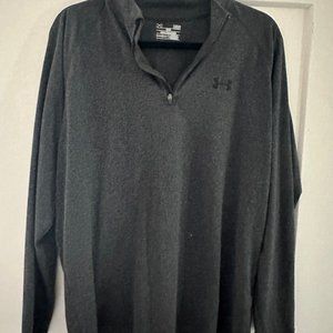 Men’s  UNDER ARMOUR 1/2 zip pullover size LARGE Gray